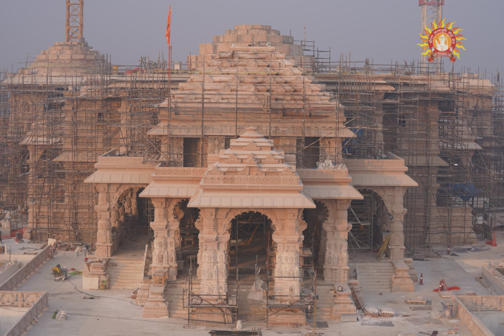 Features of Shri Ram Janmbhoomi Mandir: श्रीराम जन्मभूमि मंदिर: भव्यता और आधुनिकता का अद्भुत संगम